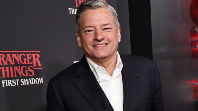 O chefe da Netflix, Ted Sarandos, fala depois de perder a oferta da Warner Bros.: as ofertas da Paramount eram 'irracionais' e dependiam da pressão política porque é 'mais barato fazer barulho'
