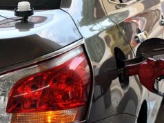 O conflito no Irã ameaça os preços dos combustíveis, veja como economizar na gasolina do carro sem gastar dinheiro O conflito no Irã ameaça os preços dos combustíveis, veja como economizar na gasolina do carro sem gastar dinheiro