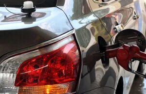 O conflito no Irã ameaça os preços dos combustíveis, veja como economizar na gasolina do carro sem gastar dinheiro O conflito no Irã ameaça os preços dos combustíveis, veja como economizar na gasolina do carro sem gastar dinheiro