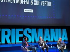 O criador de ‘Sherlock’ Steven Moffat e a produtora Sue Vertue no novo programa ‘Number 10’ – uma ‘comédia dramática no local de trabalho mais ridículo’ O criador de 'Sherlock' Steven Moffat e a produtora Sue Vertue no novo programa 'Number 10' - uma 'comédia dramática no local de trabalho mais ridículo'