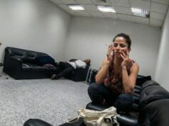 O diretor de ‘Little Sinner’, Daro Hansen, sobre como escapar do casamento forçado e capturar sua cura em um documentário: ‘Usei a câmera como terapia’ O diretor de 'Little Sinner', Daro Hansen, sobre como escapar do casamento forçado e capturar sua cura em um documentário: 'Usei a câmera como terapia'