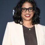 O diretor de teatro nacional, Indhu Rubasingham, observa o talento de Bollywood, a expansão da Índia - e completa o círculo de Ayesha Dharker em 'The Jungle Book'