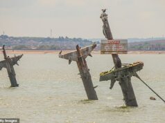 O drone iraniano pode causar “danos em massa e perda de vidas” em todo o sudeste ao atingir o naufrágio da Segunda Guerra Mundial no Tâmisa, que contém 1.400 toneladas de explosivos O naufrágio do SS Richard Montgomery, no fundo do Tâmisa, tornou-se um 'alvo fácil' para um ataque iraniano de drones, alertam especialistas