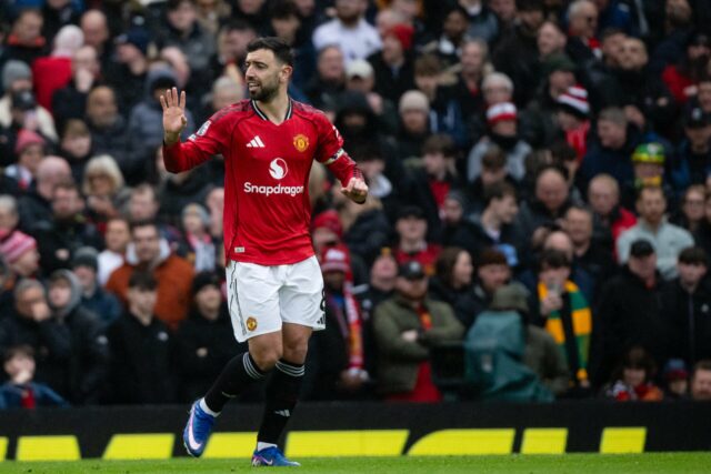 O elogio 'inacreditável' de Jack Grealish a Bruno Fernandes mostra por que ele está concorrendo ao prêmio de Jogador do Ano da Premier League
