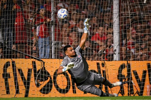 O ex-goleiro do Man Utd Sergio Romero se aposenta com O ex-goleiro do Man Utd Sergio Romero se aposenta com planos de permanecer no futebol