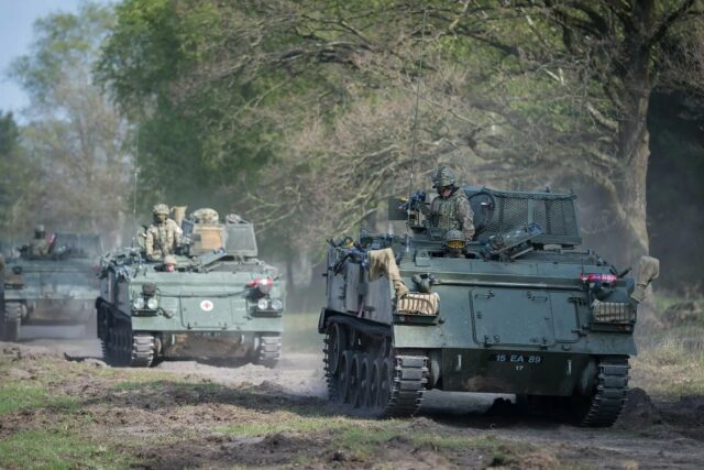 O exército britânico estava tão esgotado que só conseguia “tomar General Sir Richard Barrons, (Getty Images)