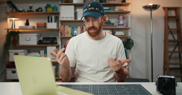 O fotógrafo Tyler Stalman testa o MacBook Neo com fluxos de trabalho profissionais de foto e vídeo
