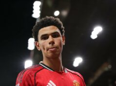 O garoto-prodígio do Man Utd agora foi convocado para a Alemanha Sub-19 após atuações recentes, alcançando novos patamares O garoto-prodígio do Man Utd agora foi convocado para a Alemanha Sub-19 após atuações recentes, alcançando novos patamares