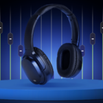 O Anker Soundcore Life Q20 em um desktop.