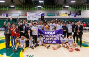 O invicto time de basquete masculino do Cal State East Bay faz história ao vencer o torneio CCAA O invicto time de basquete masculino do Cal State East Bay faz história ao vencer o torneio CCAA