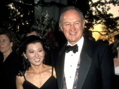 O local de descanso solitário de Gene Hackman e sua esposa Betsy Arakawa marcado apenas por uma concha… enquanto seus três filhos lutam por sua fortuna de US$ 90 milhões, um ano após suas mortes chocantes A lenda de Hollywood Gene Hackman, 95, e Betsy Arakawa, 65, morreram em sua casa em Santa Fé, com poucos dias de diferença, em fevereiro de 2025