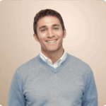 O mercado de trabalho está tão ruim que os 'recrutadores reversos' cobram US$ 1.500 por mês apenas para ajudar as pessoas a procurar emprego