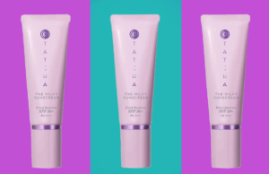 O novo protetor solar sedoso da Tatcha nunca sai da minha bagagem de mão Protetor solar leitoso Tatcha FPS 50+