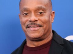 O personagem de longa data do ‘NCIS’ de Rocky Carroll, Leon Vance, está morto (e está tudo bem para ele) O personagem de longa data do 'NCIS' de Rocky Carroll, Leon Vance, está morto (e está tudo bem para ele)