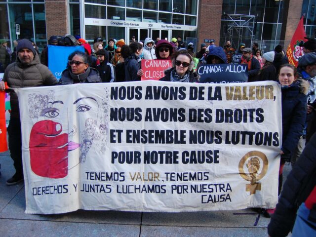 O projeto de lei C-12 do Canadá é um 'ataque FOTO DE ARQUIVO: O primeiro-ministro do Canadá, Mark Carney, fala durante o período de perguntas na Câmara dos Comuns em Parliament Hill em Ottawa, Ontário, Canadá, 25 de março de 2026. REUTERS/Patrick Doyle/Foto de arquivo