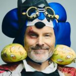 O prolífico dublador de videogame Roger Craig Smith fala sobre a comemoração do 35º aniversário de Sonic the Hedgehog, 14 temporadas de narração de 'Say Yes to the Dress'