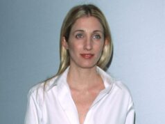 O publicitário Mao Padilha revela o método patenteado de tabela de assentos para desfiles de moda de Carolyn Bessette Kennedy O publicitário Mao Padilha revela o método patenteado de tabela de assentos para desfiles de moda de Carolyn Bessette Kennedy