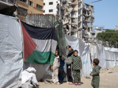 O que as pessoas em Gaza dizem sobre o encerramento da passagem de Rafah O que as pessoas em Gaza dizem sobre o encerramento da passagem de Rafah