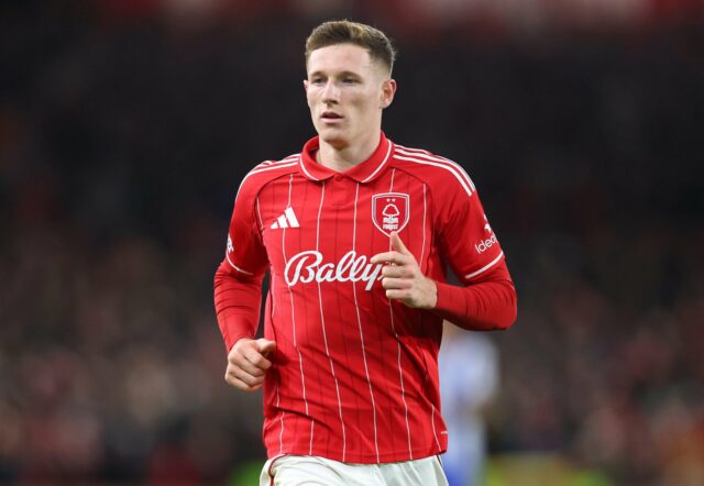 O que fontes do Man Utd estão dizendo agora sobre a possível mudança do Man City para Elliot Anderson
