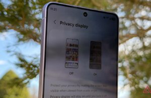 O recurso Privacy Display da Samsung não vale a dor de cabeça – literalmente O Samsung Galaxy S26 Ultra com Audio Eraser mostrado.