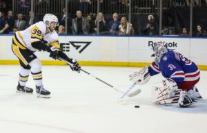 O sucesso de Igor Shesterkin nos pênaltis para o Rangers alcançar níveis de elite O ala direito do Pittsburgh Penguins, Anthony Mantha (39), faz uma tentativa de chute a gol contra o goleiro do New York Rangers, Igor Shesterkin (31), durante uma disputa de pênaltis.
