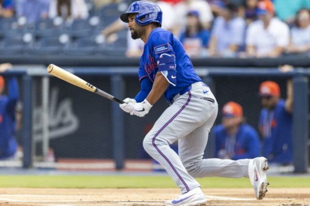 Marcus Semien, rebatendo no início da primavera, fez 0 a 3 na vitória do Mets por 6 a 1 no treinamento de primavera sobre os Cardinals em 10 de março de 2026.