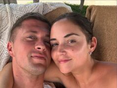 O turbulento casamento de nove anos de Jacqueline Jossa e Dan Osborne ACABOU após a separação experimental secreta, enquanto o casal insiste que suas filhas são ‘a principal prioridade’ Jacqueline Jossa, 33, e Dan Osborne, 34, terminaram seu casamento de nove anos depois de 'viverem separados' durante grande parte do ano após uma separação experimental secreta