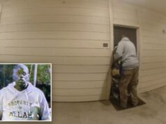 O vídeo da campainha mostra o suspeito do tiroteio em massa em Austin saindo do apartamento antes de um ataque mortal O vídeo da campainha mostra o suspeito do tiroteio em massa em Austin saindo do apartamento antes de um ataque mortal