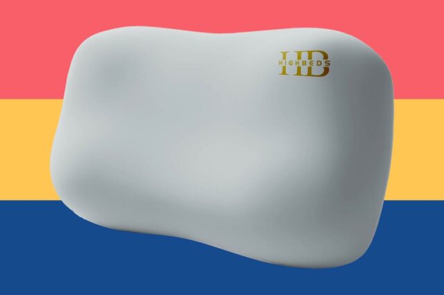 Almofada cinza claro com dourado 