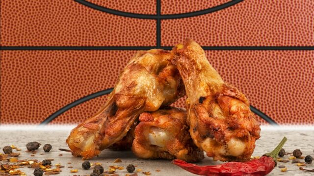 Ofertas do March Madness 2026: ganhe comida grátis no TGI Fridays, Buffalo Wild Wings, Grubhub e muito mais
