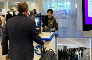 Oficiais de deportação do ICE assumem empregos na TSA no Aeroporto LaGuardia para facilitar as longas filas de segurança Um agente do ICE escaneando uma identidade no Terminal B do Aeroporto LaGuardia.