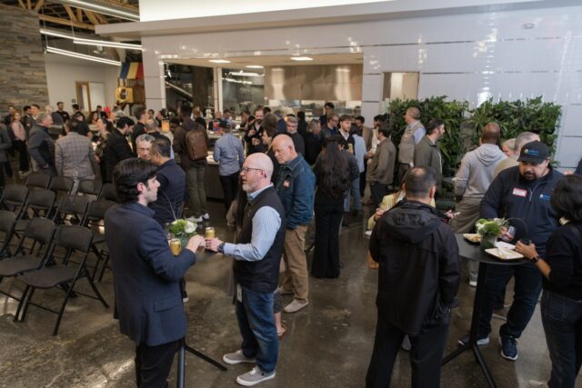 Organize um evento paralelo durante a TechCrunch Founder Summit Week em Boston
