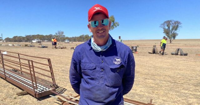 Os agricultores estão se preparando para combustível, escassez de fertilizantes, tendo "o suficiente para duas semanas"
