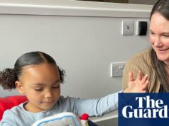 Os brinquedos de IA para crianças pequenas devem ser regulamentados de forma mais rigorosa, dizem os pesquisadores Os brinquedos de IA para crianças pequenas devem ser regulamentados de forma mais rigorosa, dizem os pesquisadores