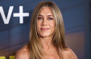 Os chinelos dos anos 90 de Jennifer Aniston estão na moda – compre a versão de US $ 27 Os chinelos dos anos 90 de Jennifer Aniston estão na moda - compre a versão de US $ 27