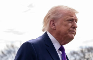 Os estados processam a administração Trump para desafiar a política que exige que as faculdades coletem dados raciais Yahoo news home