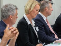 Os líderes agrícolas da WA apresentam preocupações, à medida que a ‘compra de pânico’ sufoca o fornecimento de combustível às regiões Os líderes agrícolas da WA apresentam preocupações, à medida que a 'compra de pânico' sufoca o fornecimento de combustível às regiões