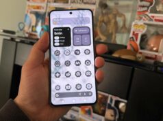 Os minimalistas alegram-se: o Android 17 Beta 3 permite ocultar nomes de ícones de aplicativos Gráfico do Android 17 apresentando o mascote do Android atrás do número 17 segurando uma esfera verde estampada.