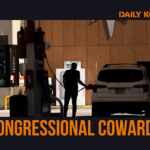 O deputado Jim Jordan, republicano de Ohio, questiona a diretora do Serviço Secreto dos EUA, Kimberly Cheatle, sobre a tentativa de assassinato do ex-presidente Donald Trump em um evento de campanha na Pensilvânia, perante o Comitê de Supervisão e Responsabilidade da Câmara, no Capitólio, segunda-feira, 22 de julho de 2024, em Washington. (Foto AP/John McDonnell)