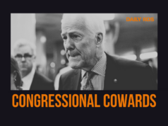 Os republicanos se rebaixam mais do que nunca para proteger a frágil maioria na Câmara ARQUIVO - O deputado Tony Gonzales, R-Texas, fala durante uma entrevista coletiva em 7 de dezembro de 2022, no Capitólio, em Washington. Gonzales está enfrentando uma rara censura potencial em seu país devido a votações que incluíram o apoio a novas leis de segurança de armas após o tiroteio na escola de Uvalde que ocorreu em seu distrito. Uma censura no sábado, 4 de março de 2023, pelo Partido Republicano do Texas sublinharia como a disposição do congressista de dois mandatos de romper com os conservadores em questões importantes. (AP Photo/Mariam Zuhaib, Arquivo)