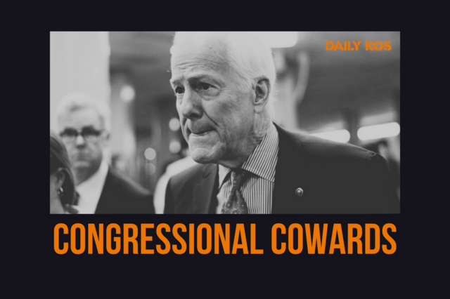 ARQUIVO - O deputado Tony Gonzales, R-Texas, fala durante uma entrevista coletiva em 7 de dezembro de 2022, no Capitólio, em Washington. Gonzales está enfrentando uma rara censura potencial em seu país devido a votações que incluíram o apoio a novas leis de segurança de armas após o tiroteio na escola de Uvalde que ocorreu em seu distrito. Uma censura no sábado, 4 de março de 2023, pelo Partido Republicano do Texas sublinharia como a disposição do congressista de dois mandatos de romper com os conservadores em questões importantes. (AP Photo/Mariam Zuhaib, Arquivo)