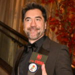 Oscar 2026: Javier Bardem grita 'Não à guerra e à Palestina livre'