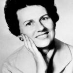 Muriel McKay era esposa do executivo de jornal Alick McKay. Ela foi sequestrada por um resgate de £ 1 milhão em 1969, depois de ser confundida com Anna Murdoch, a então esposa do magnata da mídia Rupert Murdoch.