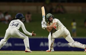 PONTUAÇÃO AO VIVO AUS-W vs IND-W, apenas dia de teste 2: Sayali leva quatro postigos; Austrália foi eliminada e lidera por 125 corridas PONTUAÇÃO AO VIVO AUS-W vs IND-W, apenas dia de teste 2: Sayali leva quatro postigos; Austrália foi eliminada e lidera por 125 corridas