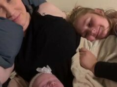 Pai de Connecticut morre por suicídio após matar namorada e suas duas filhas Mãe de três filhos em Connecticut espancada até a morte por parceiro em aparente assassinato-suicídio