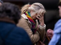 Pai perde luta legal para impedir a eutanásia da filha de 25 anos na Espanha Pai perde luta legal para impedir a eutanásia da filha de 25 anos na Espanha