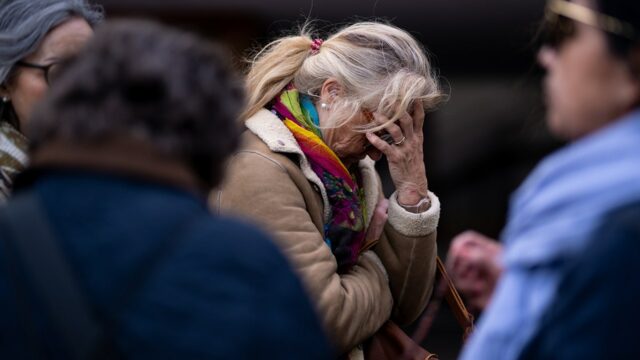 Pai perde luta legal para impedir a eutanásia da filha de 25 anos na Espanha
