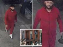 Palhaço vestido de vermelho joga Alcorão em pedaços na mesquita de Nova York e espalha fezes em prédio: policiais Palhaço vestido de vermelho joga Alcorão em pedaços na mesquita de Nova York e espalha fezes em prédio: policiais