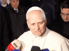 Papa Leão exorta Trump a pôr fim à guerra contra o Irão Papa Leão exorta Trump a pôr fim à guerra contra o Irão