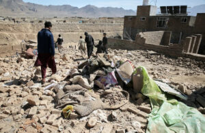 Paquistão diz que atingiu esconderijos de militantes em Kandahar, no Afeganistão, enquanto os combates não mostram trégua Yahoo news home